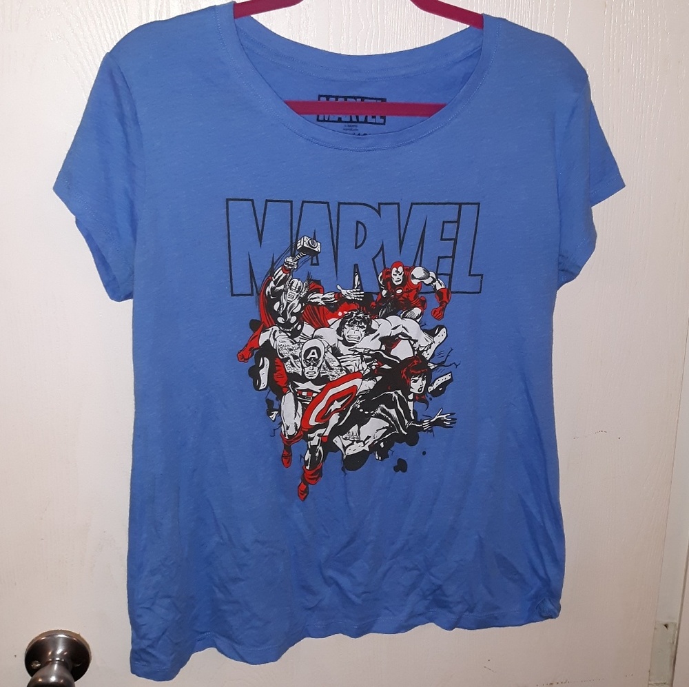 NWOT Marvel Avengers Superhero Women's T-shirt XXL